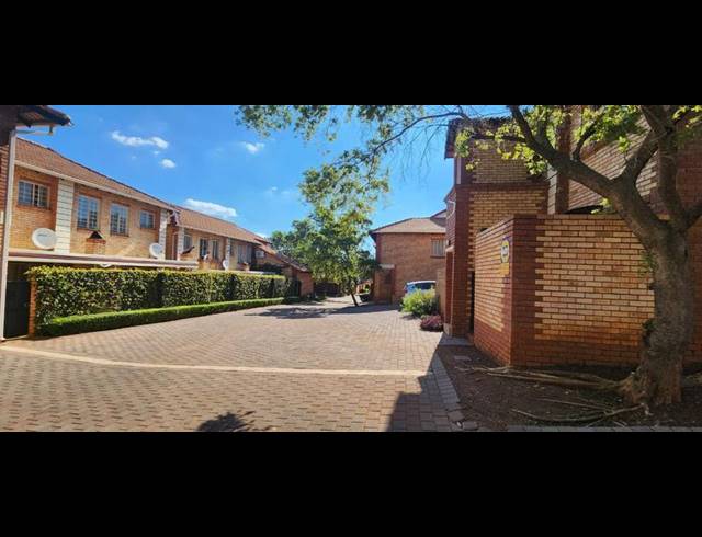 3 BEDROOM PROPERTY TO RENT IN THE WILDS